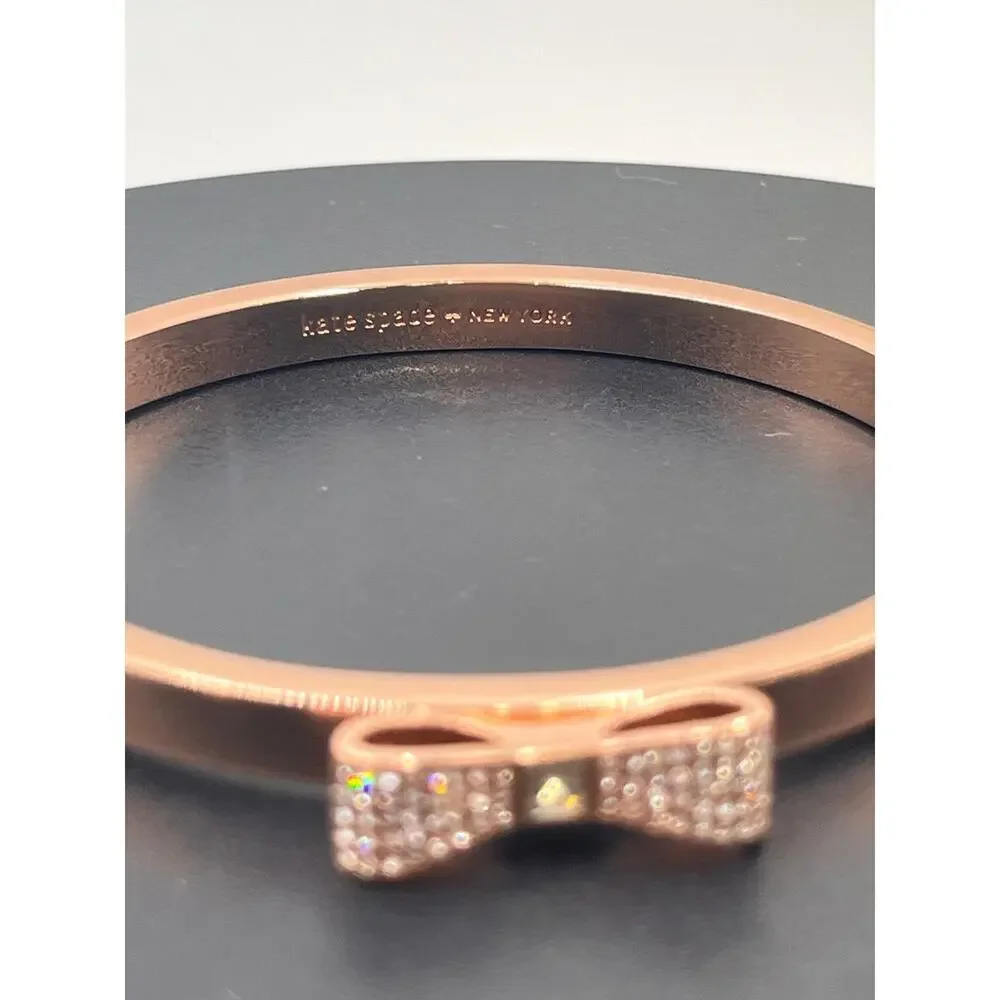 Kate Spade New York Ready Set Bow Bangle Hinged Bracelet‎ (Clear/ Rose Gold) - Picture 3 of 11